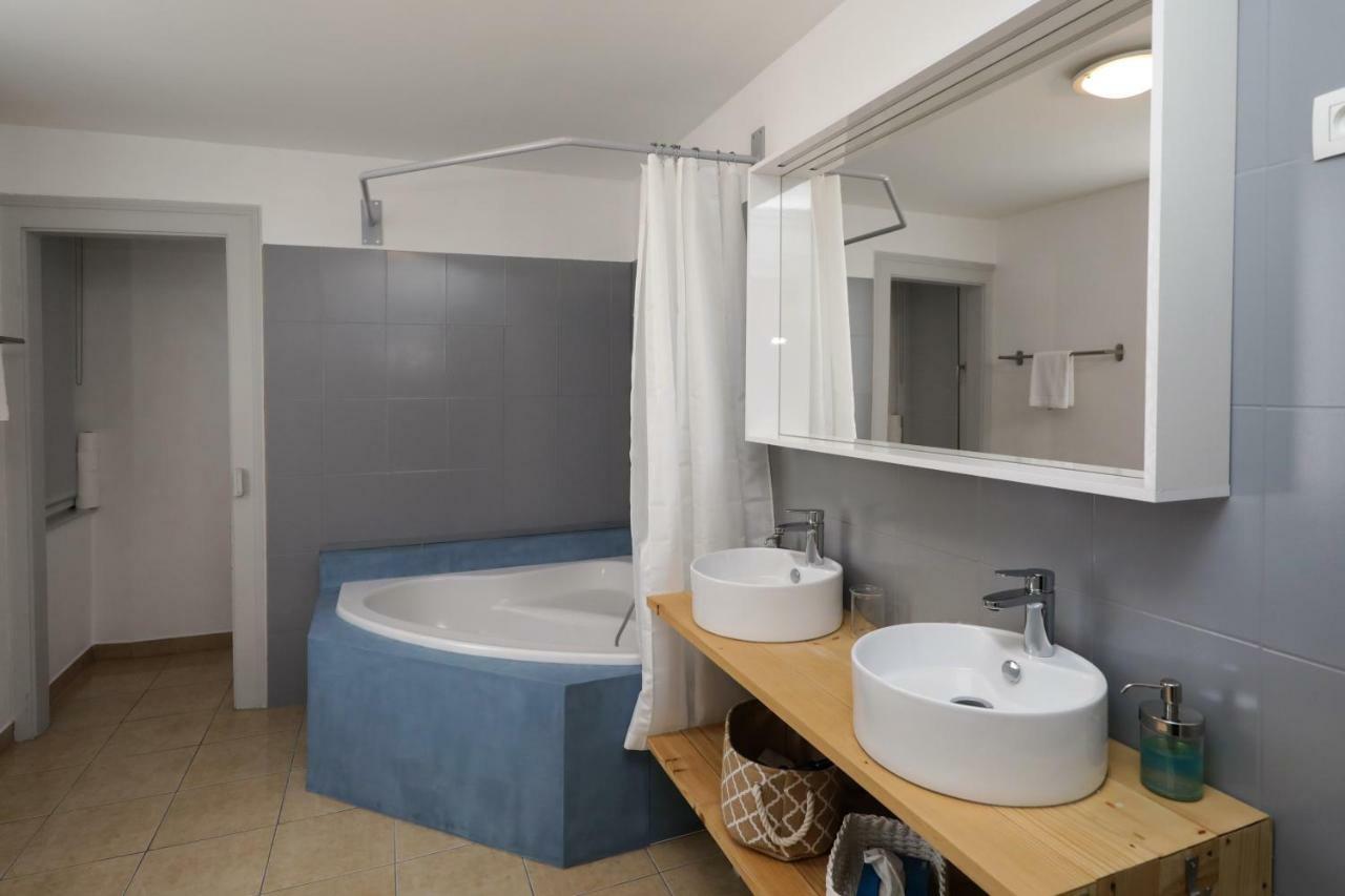 Les Cordonniers Apartment Колмар Екстериор снимка